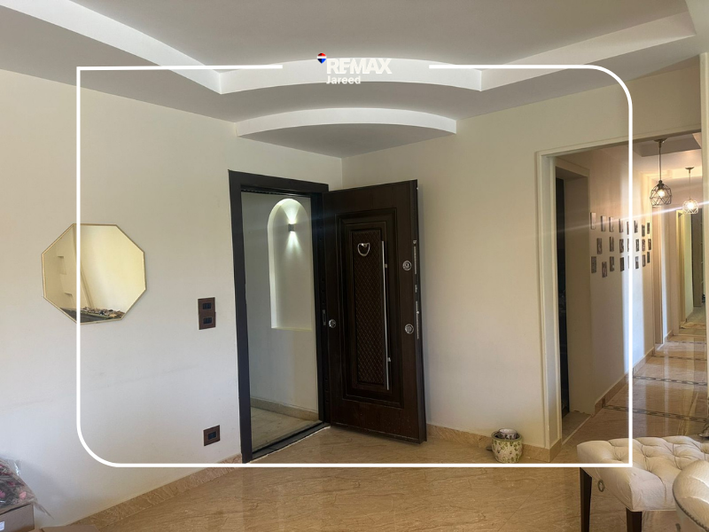apartment with kitchen & AC  200 SQM District 8, Sheikh Zayed - صورة 2