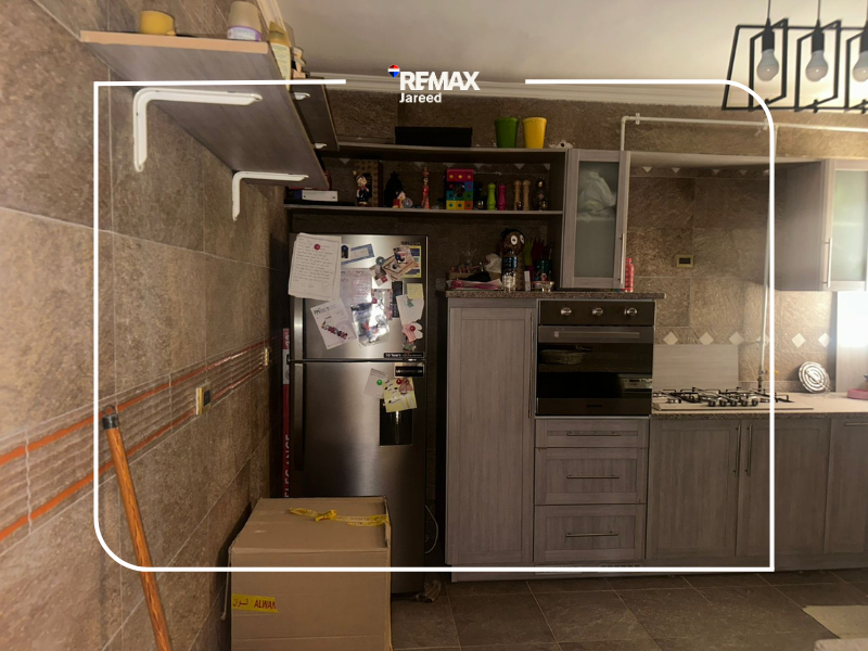 apartment with kitchen & AC  200 SQM District 8, Sheikh Zayed - صورة 4