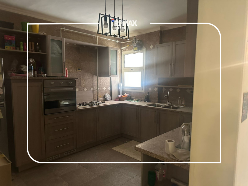 apartment with kitchen & AC  200 SQM District 8, Sheikh Zayed - صورة 8