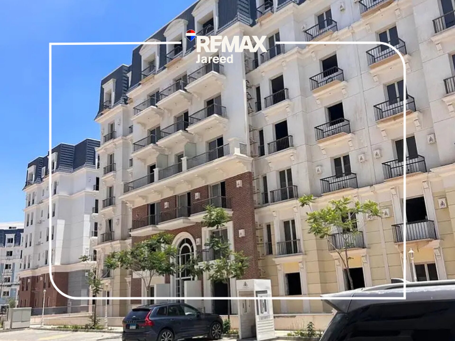 🏡 Sky Loft for Sale | Mountain View iCity October – The Lake Phase 📐 Built-up Area: 115 m²  🌿 Private Roof: 100 m²  📏 Total Area: 215 m² - صورة 25