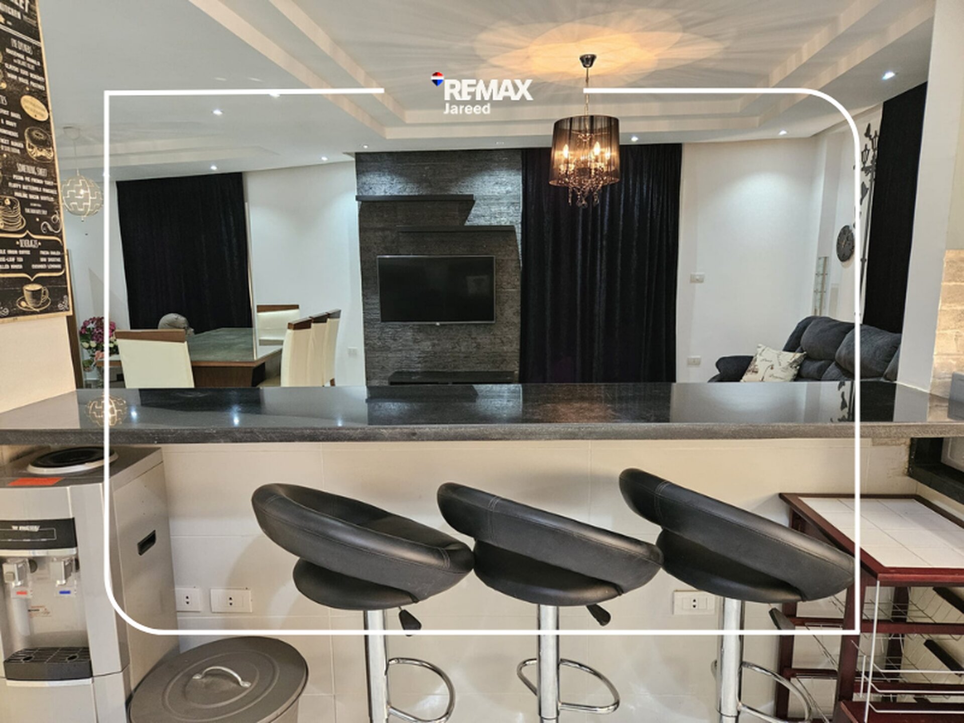 luxurious modern apartment for sale / 8th district shiekh zayed - صورة 11