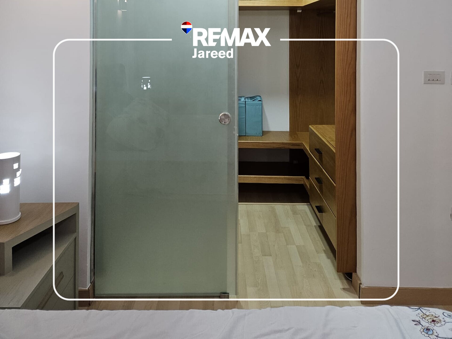 luxurious modern apartment for sale / 8th district shiekh zayed - صورة 2