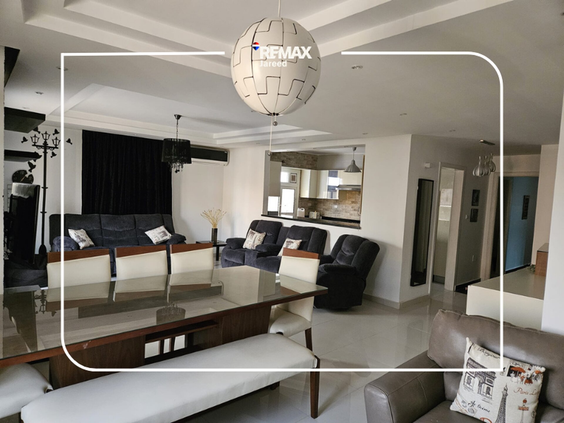luxurious modern apartment for sale / 8th district shiekh zayed - صورة 20