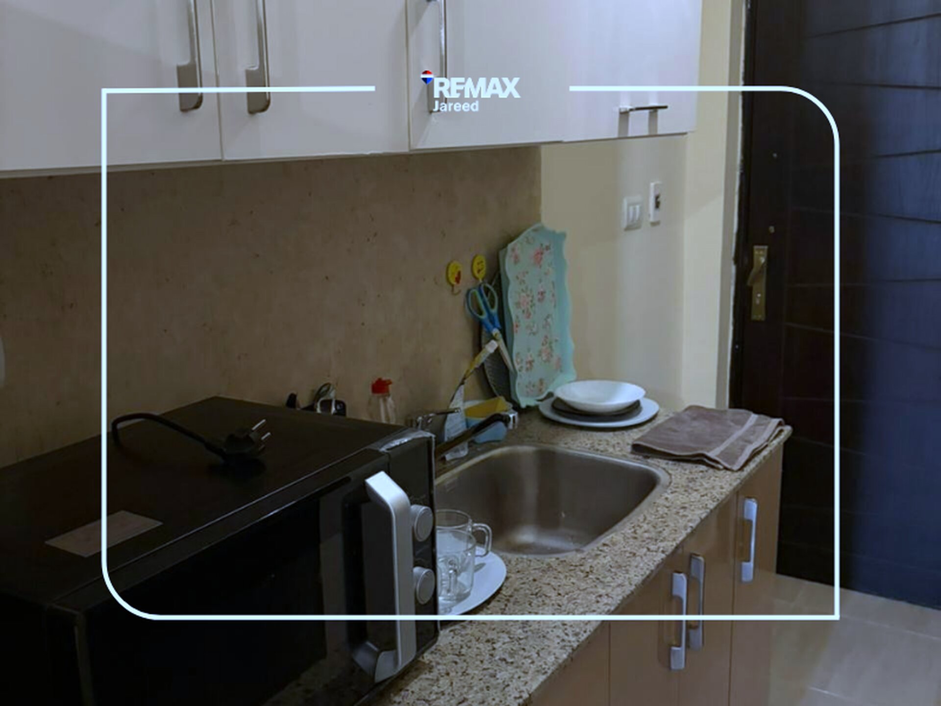 Furnished cozy  studio for sale in Aqua View with best market price - صورة 11