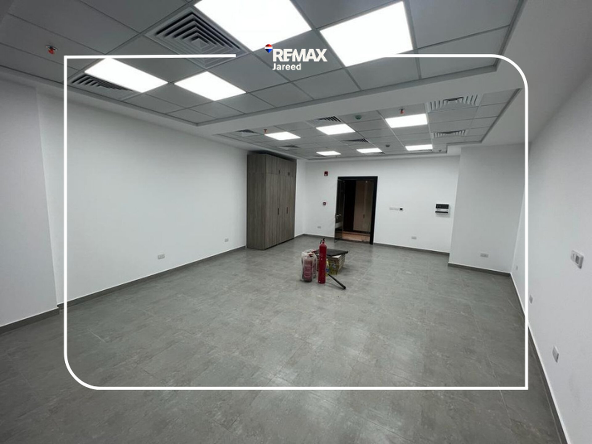 Fully finished Office for rent The arc building smart village - صورة 5