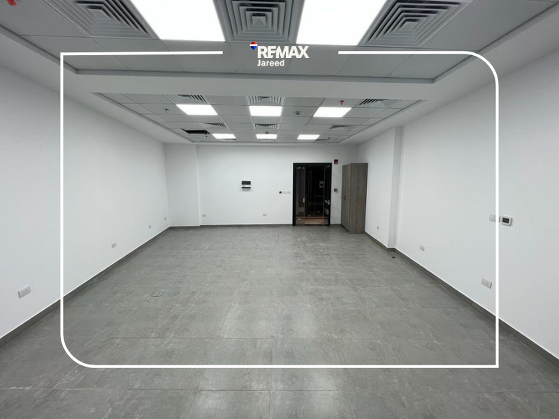 Fully finished Office for rent The arc building smart village - صورة 6