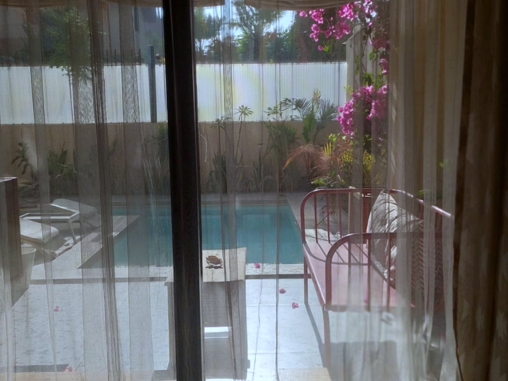 Fully Furnished Townhouse with swimming pool - Photo 23