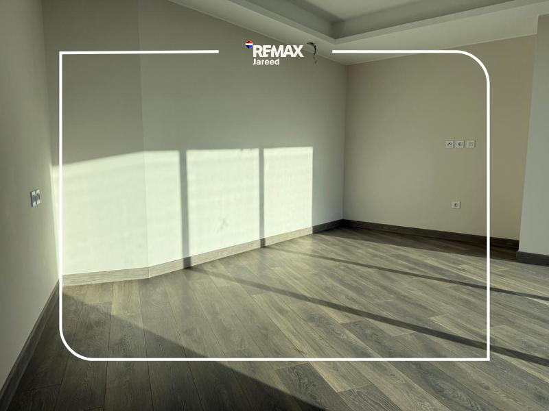 Premium Panoramic Park View Apartment in Zed Towers, Zed West — صورة 5