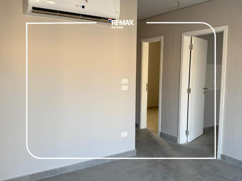 Penthouse for sale in Village west — صورة 8