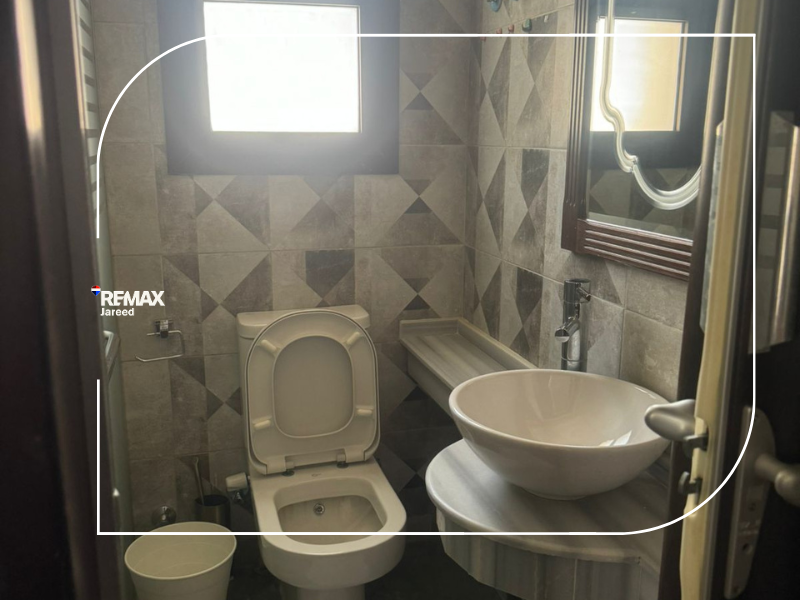 studio for rent in courtyard — صورة 11