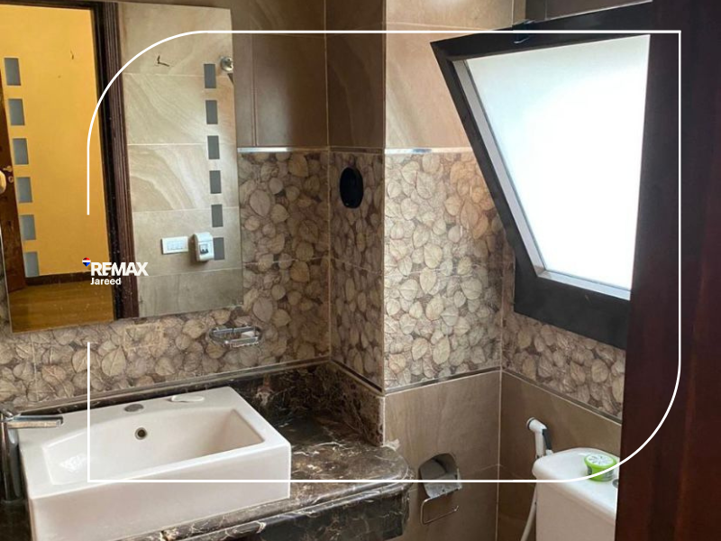 studio for rent in courtyard — صورة 12