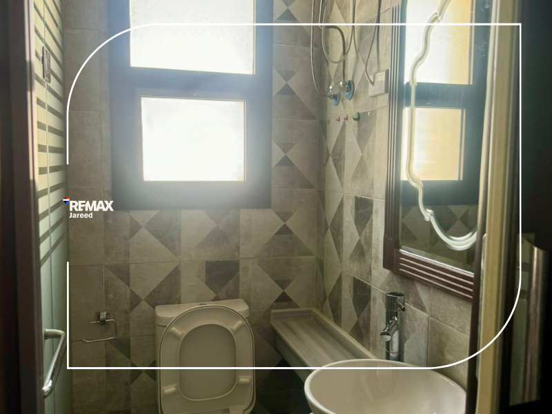 studio for rent in courtyard — صورة 6