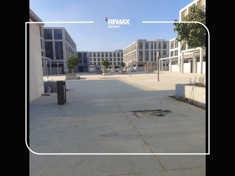 Office for rent at Mivida Fifth Settlement — صورة 18