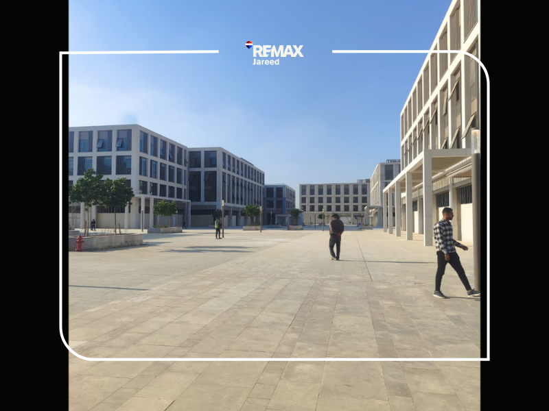 Office for rent at Mivida Fifth Settlement — صورة 22