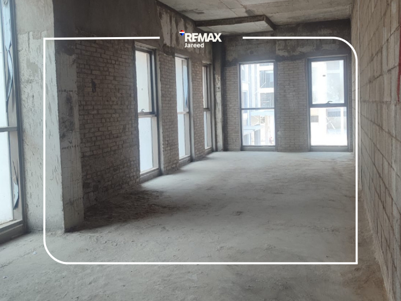Office for rent at Mivida Fifth Settlement — صورة 9