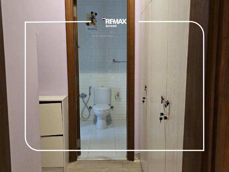 fully furnished townhouse in westown — صورة 8